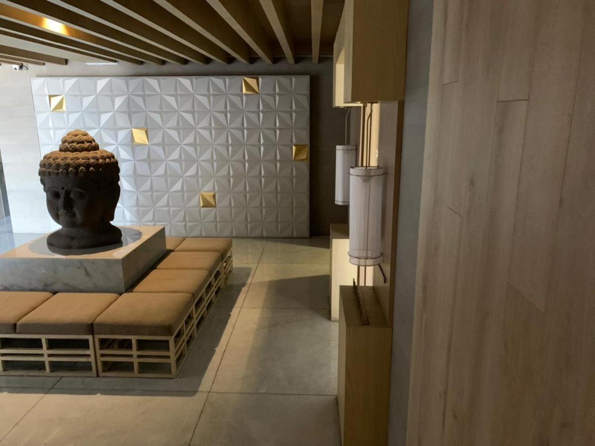 גואדלחארה Motel Okura Villas Y Suites מראה חיצוני תמונה