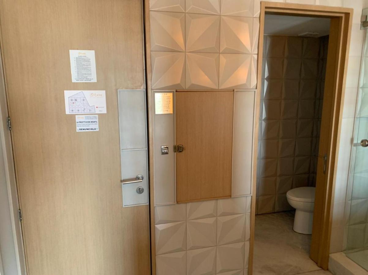 גואדלחארה Motel Okura Villas Y Suites מראה חיצוני תמונה