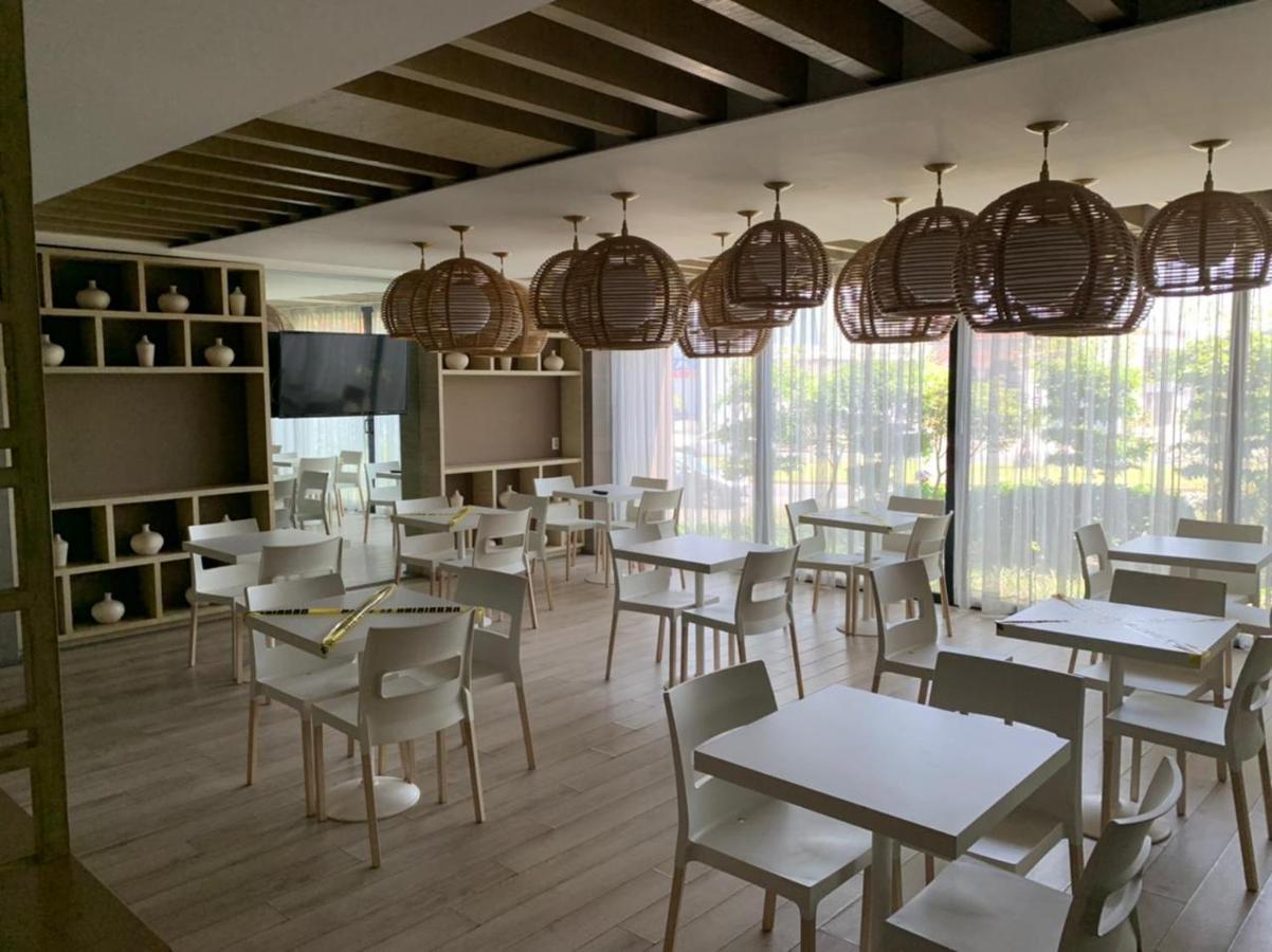 גואדלחארה Motel Okura Villas Y Suites מראה חיצוני תמונה